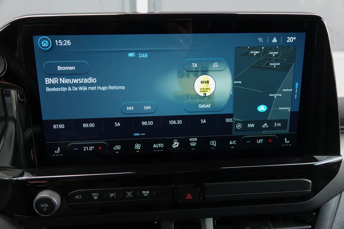 L2H1 2.5 PHEV 233Pk | Sport | Plug In Hybrid | B&O Sound | 360° Camera | 2x schuifdeur | Trekhaak | 19'' Magnetic Grey