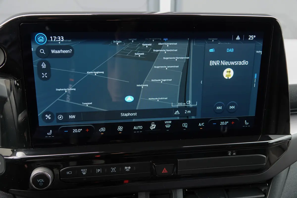 L2H1 2.5 PHEV 233Pk | Sport | Plug In Hybrid | B&O Sound | 360° Camera | 2x schuifdeur | Trekhaak | 19'' Grey Matter