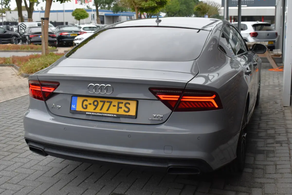 3.0 TDI BiT COMPETITION PANO NARDO TOP