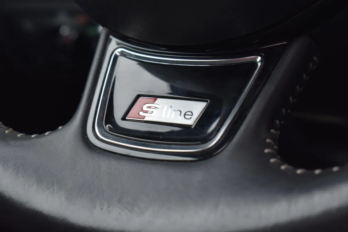 3.0 TDI BiT COMPETITION PANO NARDO TOP