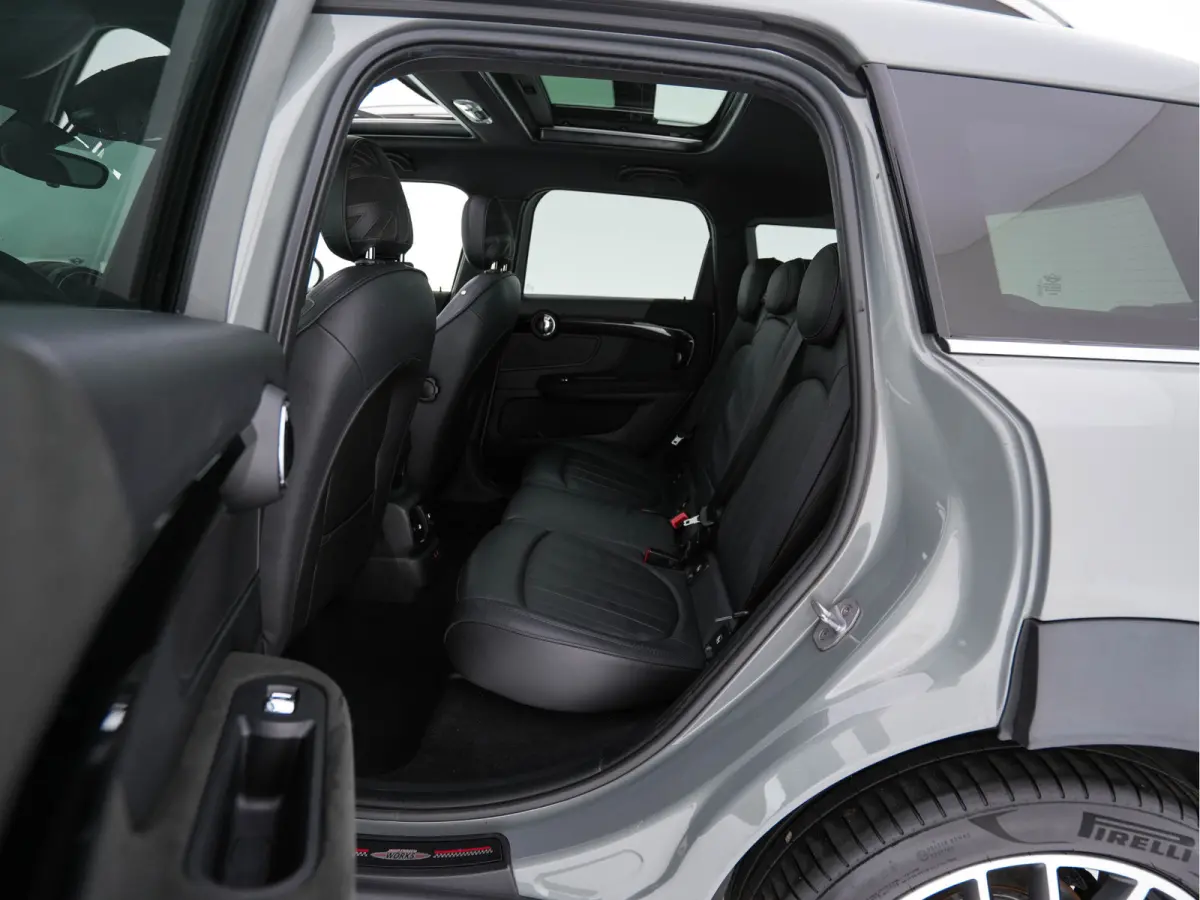 Mini 2.0 Cooper S Knightsbridge Edition Aut. *PANO |  LEATHER | FULL-LED | HARMAN/KARDON-AUDIO | HEATED-SPORTSEATS | KEYLESS | CAMERA | AMBIENT-LIGHT | NAVI-FULLMAP | HEAD-UP | PRIVACY-GLASS