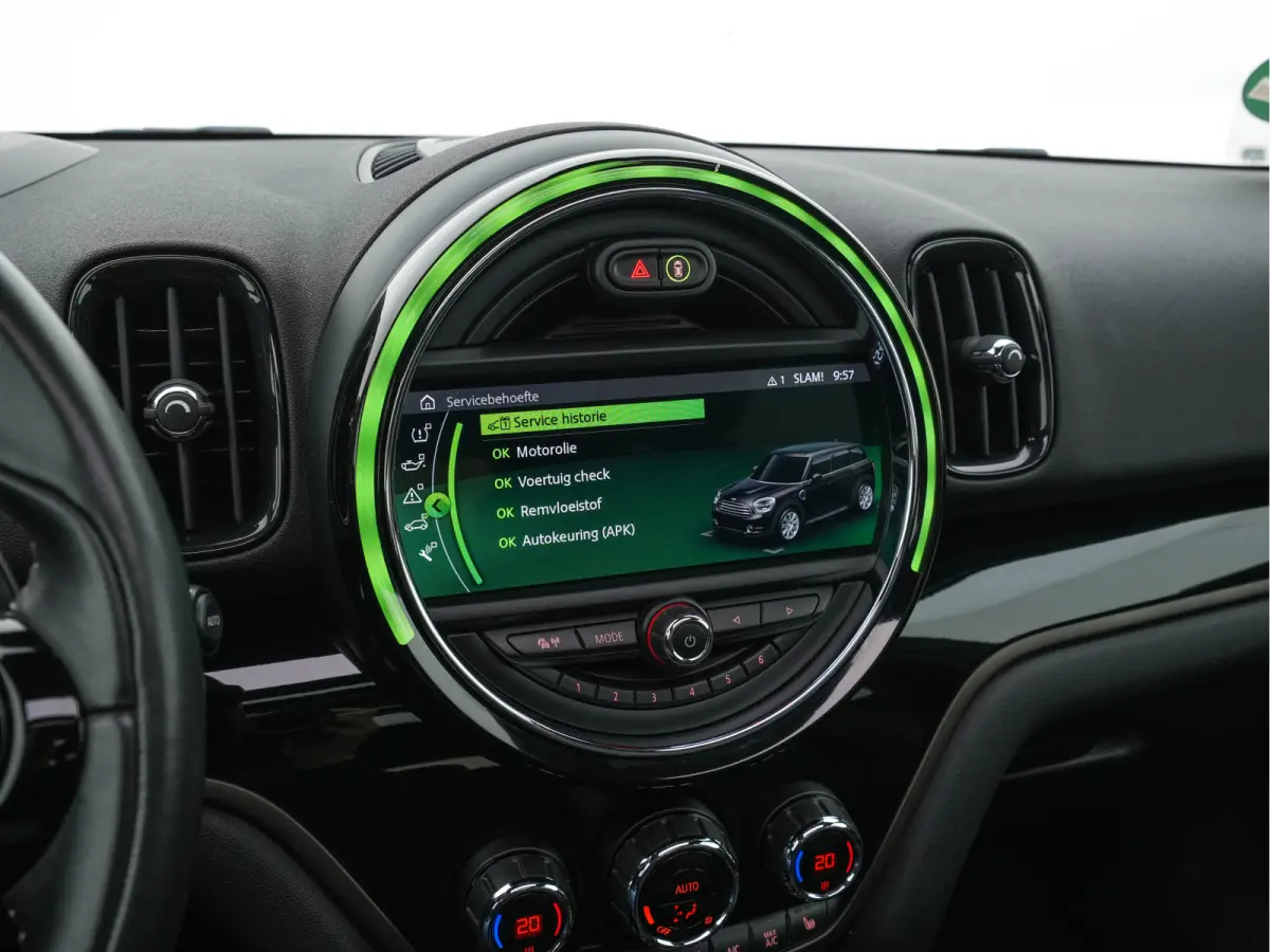 Mini 2.0 Cooper S Knightsbridge Edition Aut. *PANO |  LEATHER | FULL-LED | HARMAN/KARDON-AUDIO | HEATED-SPORTSEATS | KEYLESS | CAMERA | AMBIENT-LIGHT | NAVI-FULLMAP | HEAD-UP | PRIVACY-GLASS