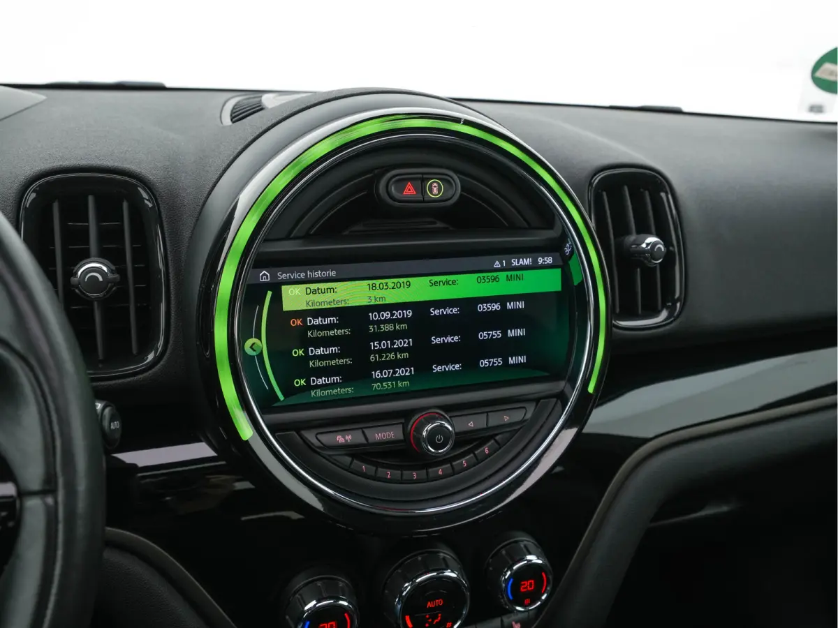 Mini 2.0 Cooper S Knightsbridge Edition Aut. *PANO |  LEATHER | FULL-LED | HARMAN/KARDON-AUDIO | HEATED-SPORTSEATS | KEYLESS | CAMERA | AMBIENT-LIGHT | NAVI-FULLMAP | HEAD-UP | PRIVACY-GLASS