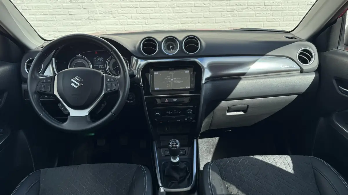 1.4 Boosterjet AllGrip Adaptive cruise Climate control Panoramadak Apple / Android Navigatie