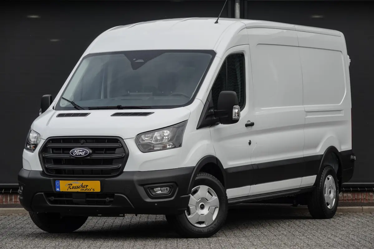 L3H2 2.0Tdci 130Pk | 350 | Trend | Virtual Cockpit | Achteruitrijcamera | 270° Achterdeuren | Frozen White