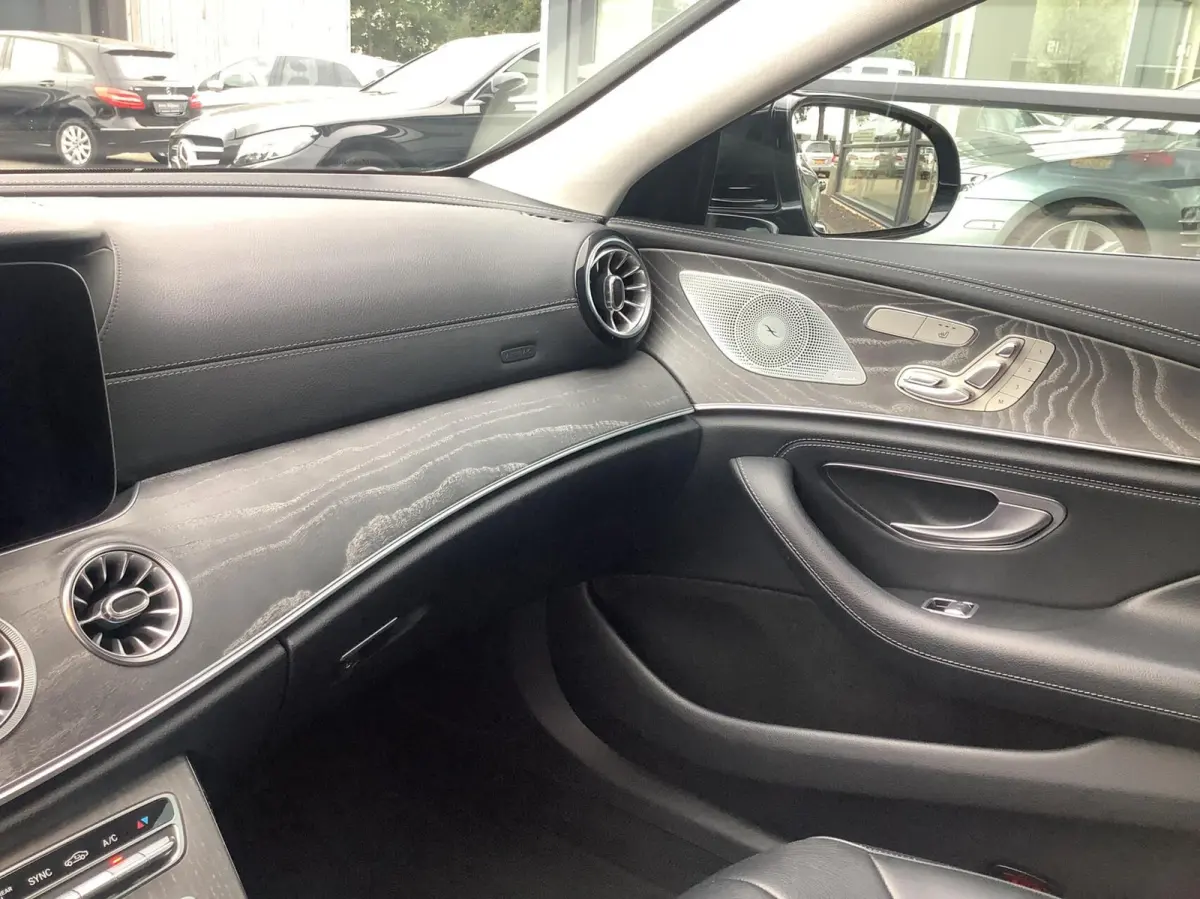 300 d Premium AMG pakket, schuifdak, led, wide screen,