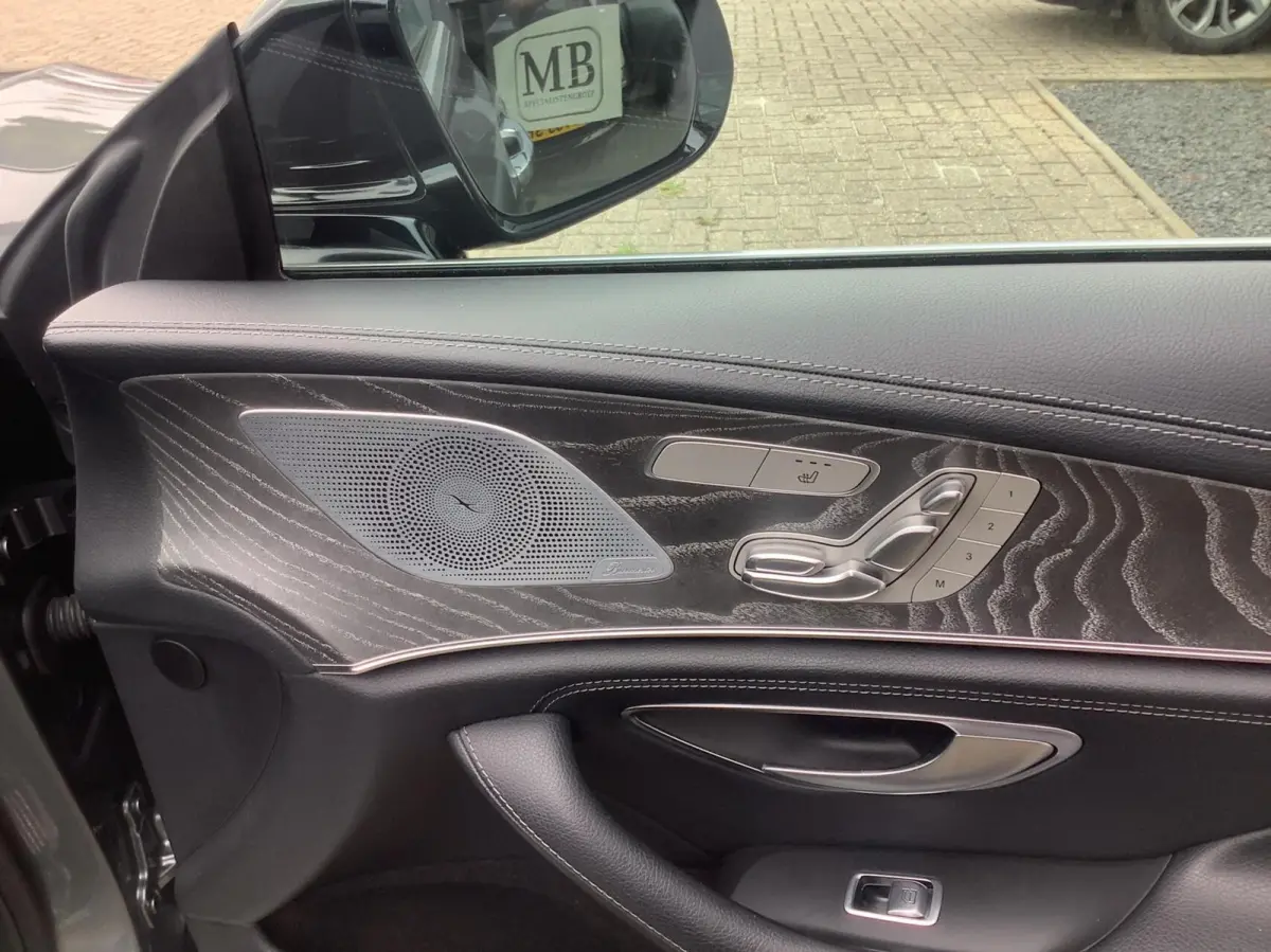 300 d Premium AMG pakket, schuifdak, led, wide screen,