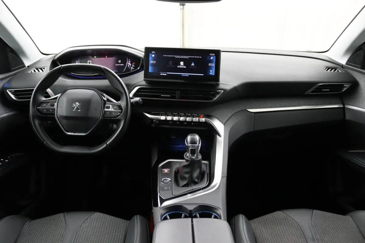 1.2 FACELIFT*NAVI*CAM*HAAK*CRUISE*ECC*CARPLAY*7PER
