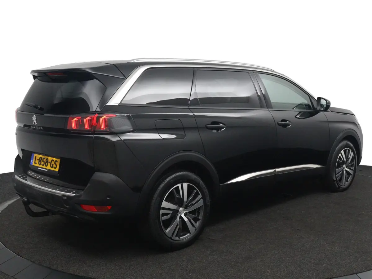 1.2 FACELIFT*NAVI*CAM*HAAK*CRUISE*ECC*CARPLAY*7PER