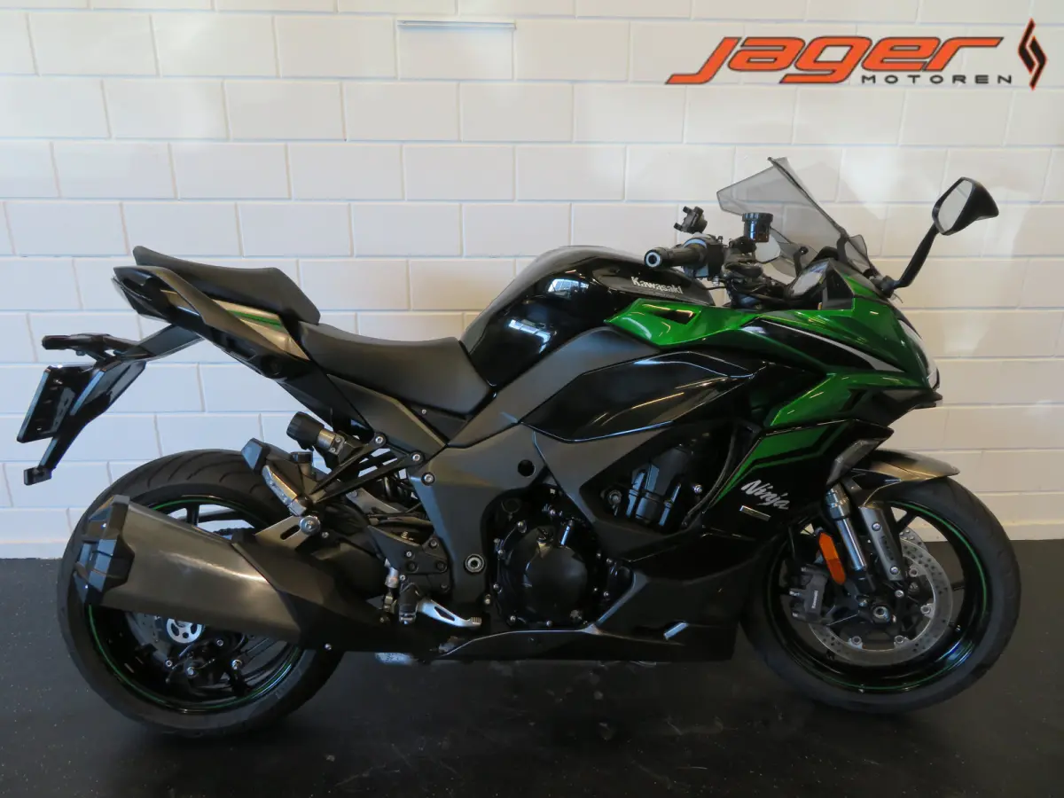Kawasaki Ninja 1000 SX 2024 Benzine Onbekend leasen