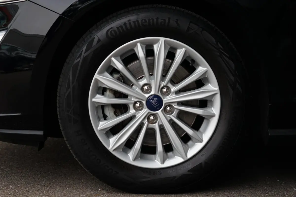 1.0 EcoBoost Titanium Business, stoelverw.