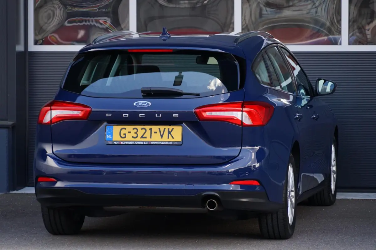 1.0 EcoBoost Titanium Business, NL, keyless