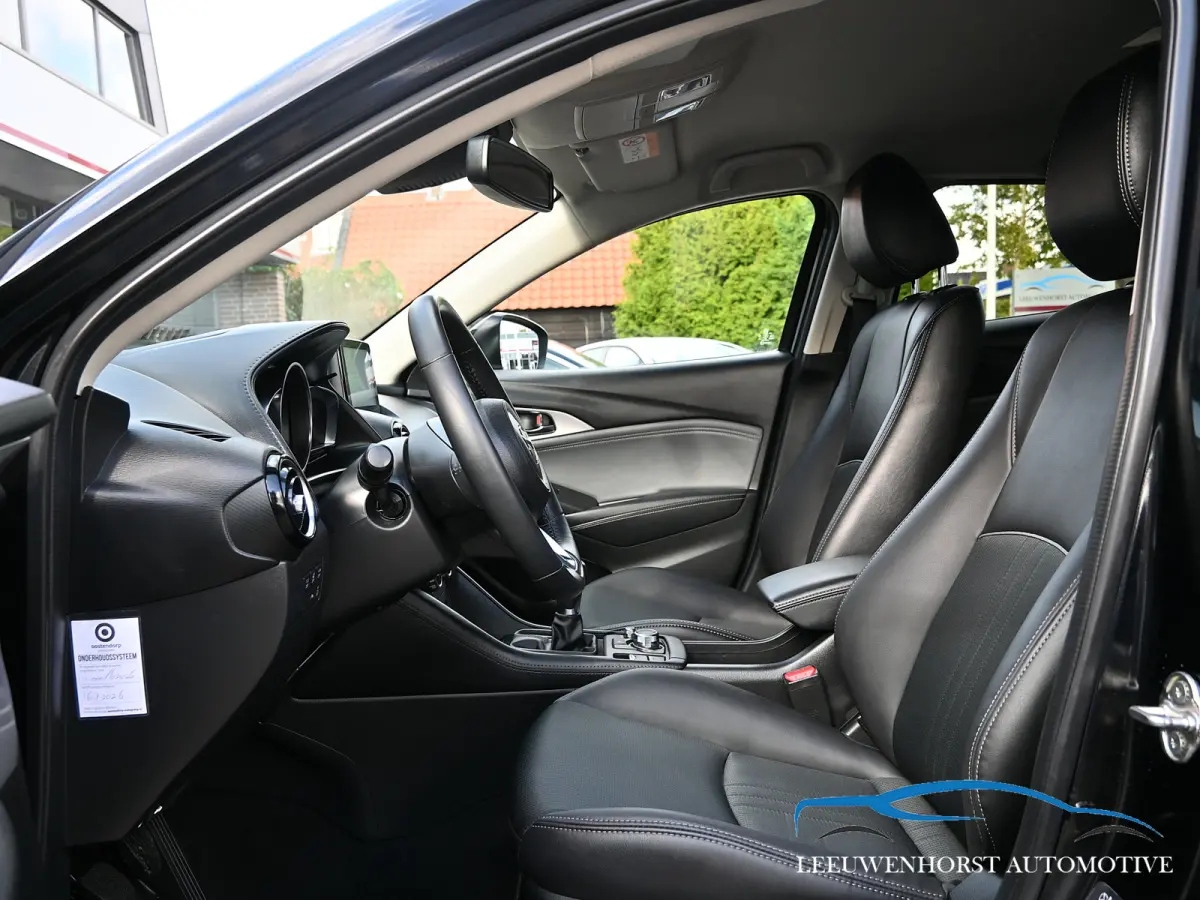 2.0 SkyActiv-G 121 Luxury BLIS, clima, cruise, camera, LED, 2x PDC, navi, zie omschrijving