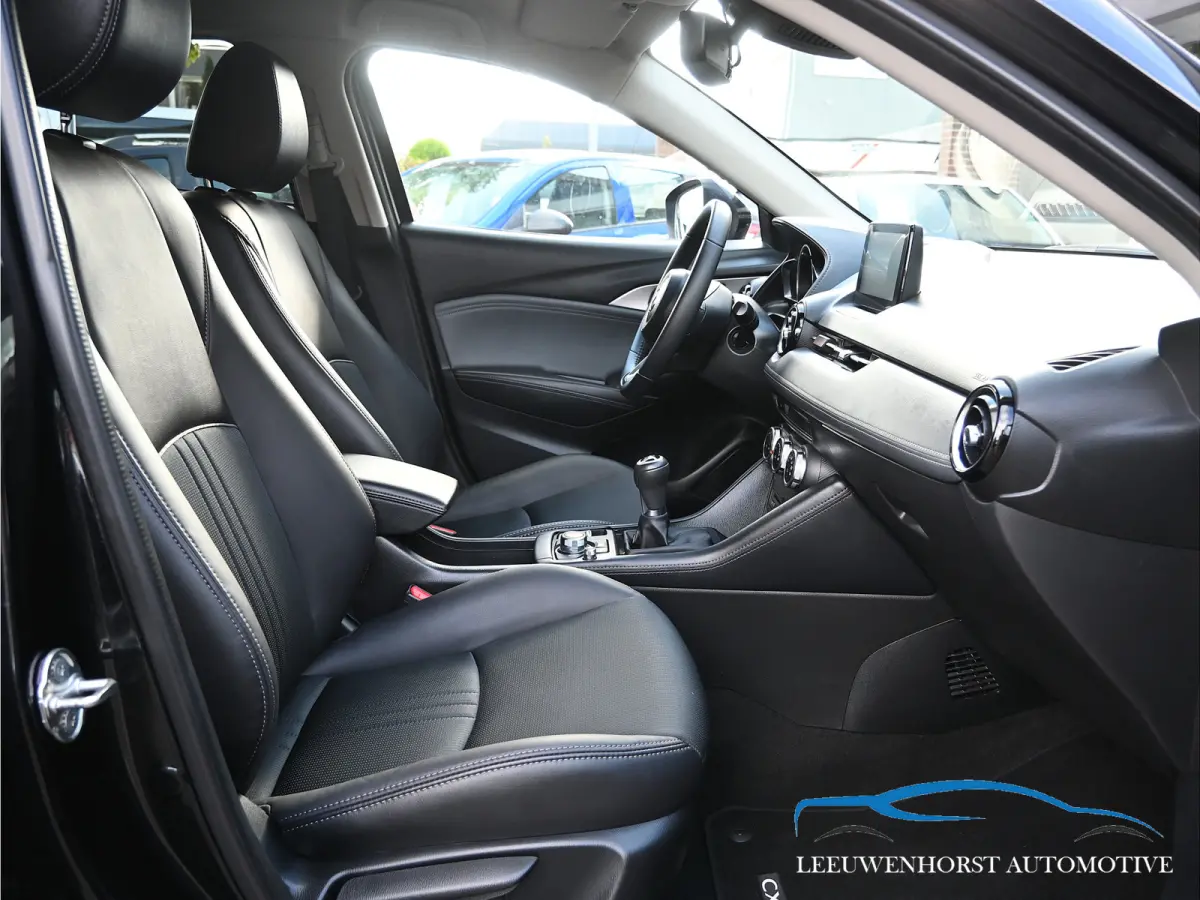 2.0 SkyActiv-G 121 Luxury BLIS, clima, cruise, camera, LED, 2x PDC, navi, zie omschrijving