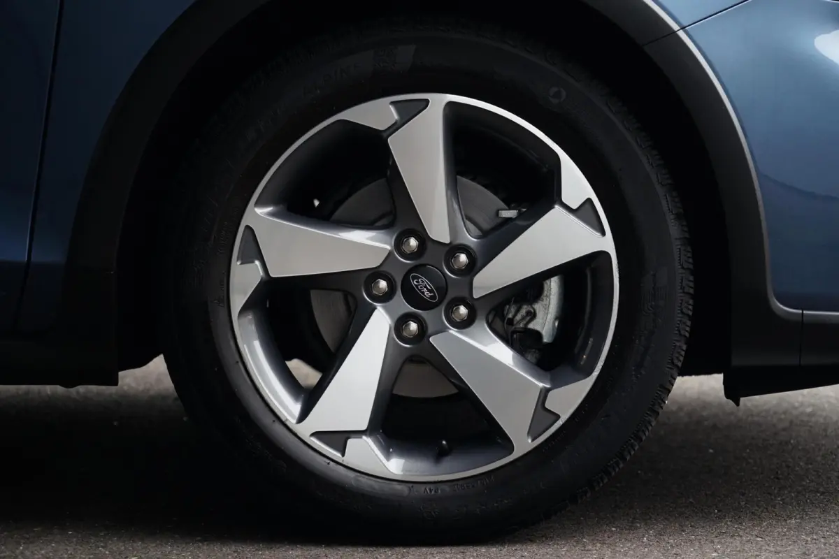 1.0 EcoBoost Active X Business, cam. keyless