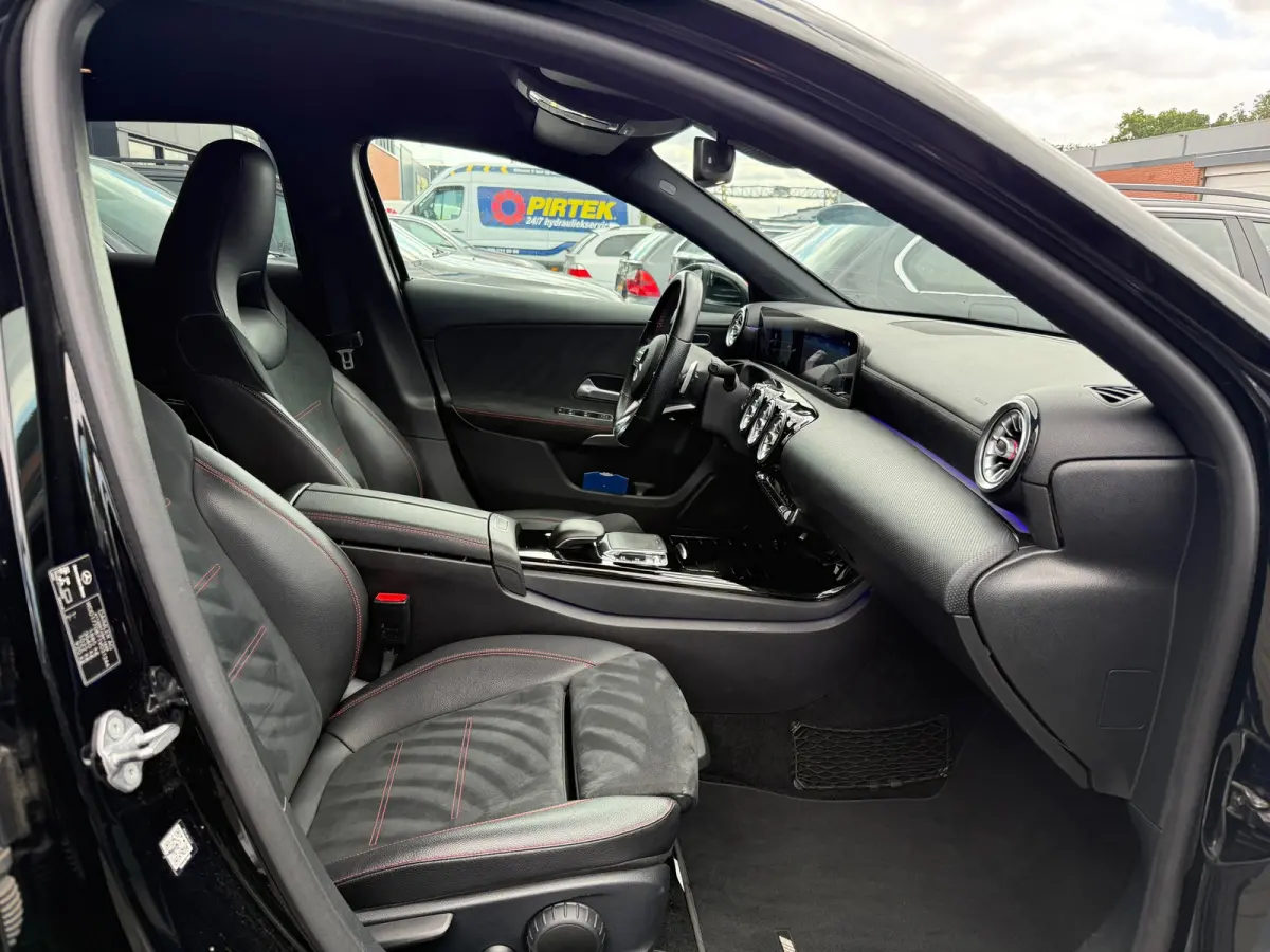 A200 AMG AUT NAP Widescreen Camera