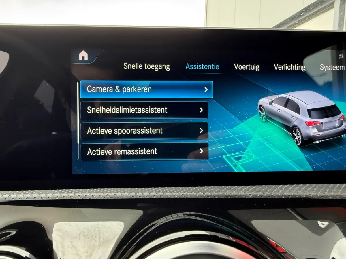 A200 AMG AUT NAP Widescreen Camera