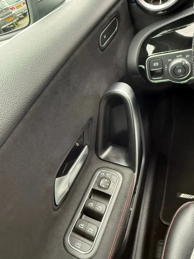 A200 AMG AUT NAP Widescreen Camera