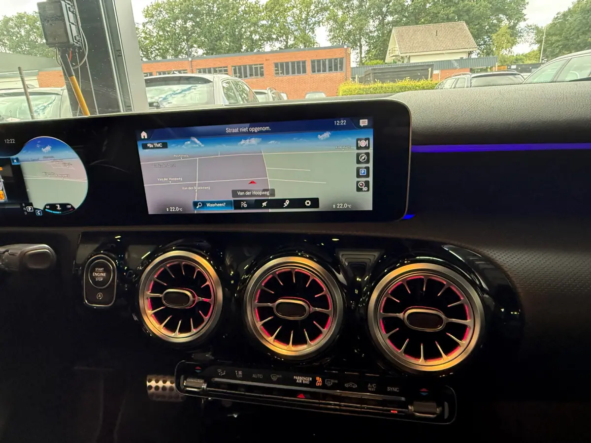 A200 AMG AUT NAP Widescreen Camera