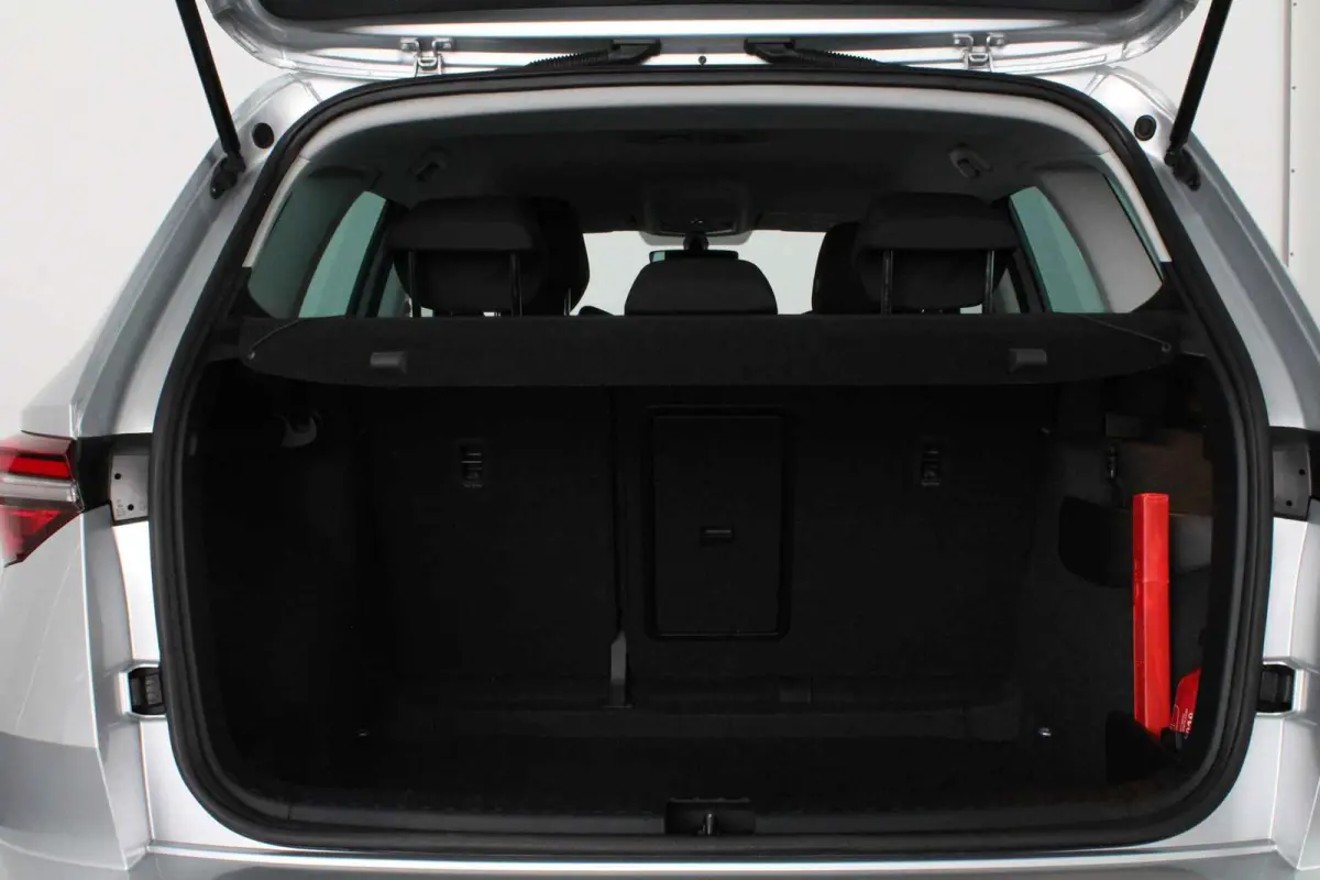 1.0 TSI Business Edition > Camera/Navi/Comfort-pakket/keyless...