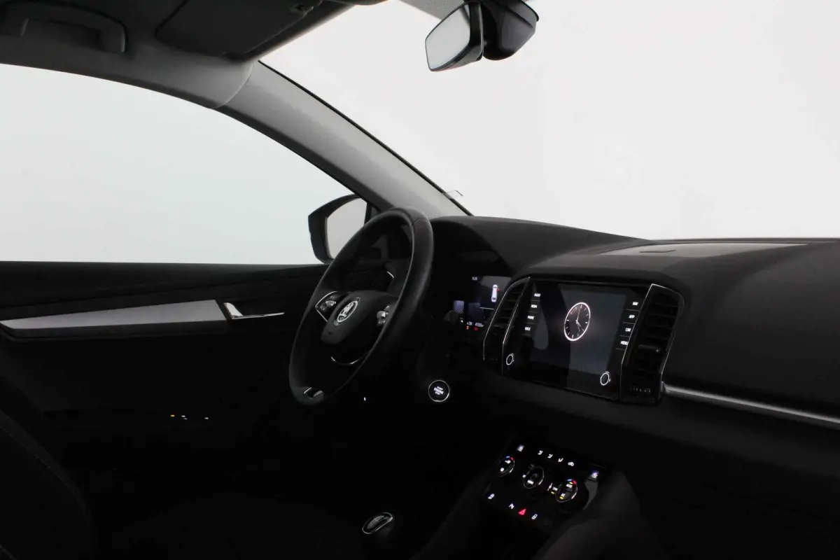 1.0 TSI Business Edition > Camera/Navi/Comfort-pakket/keyless...