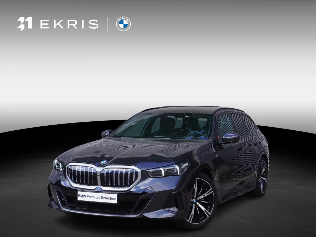 520i M Sportpakket | 20 inch LM M Sterspaak | Driving Assistant Plus | Harman-Kardon sound system | Parking Assistant |