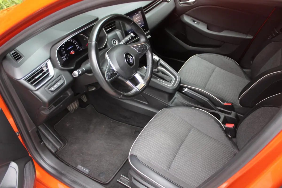 1.3 TCe Intens 131PK | Climate Control | Parkeercamera | Cruise Control | Apple/Android Carplay