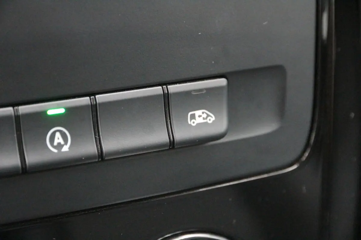 116 CDI | Aut. | DC | Elektr. schuifdeur | Camera | Cruise | Airco..