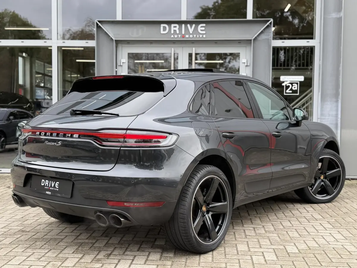 3.0 S 354PK |Pano|ACC|360Cam|BOSE|Sport Chrono|21"Sport Classic|Adaptieve Sportstoelen|El.Trekhaak|Porsche onderhouden