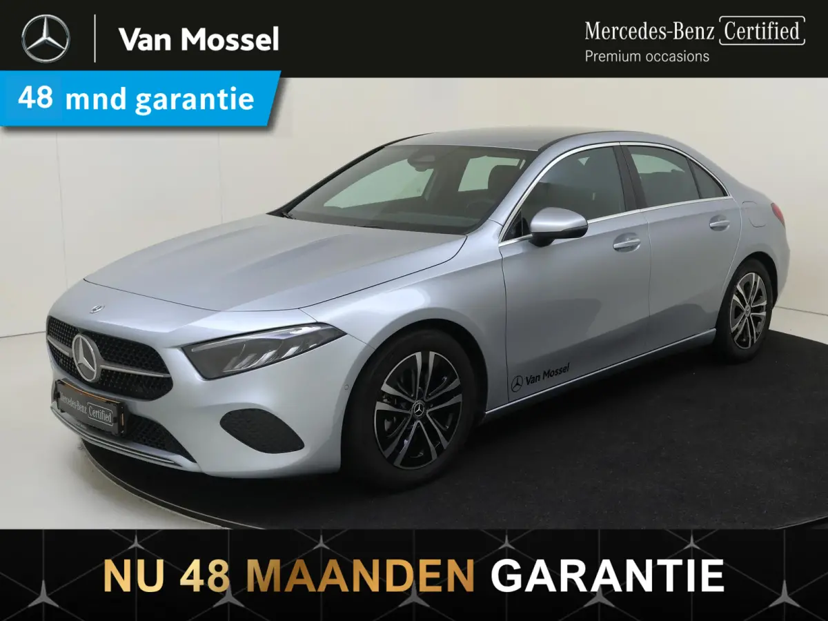 A180 Star Edition Luxury Line - Achteruitrijcamera - Stoelverwarming - Carplay - Thermotronic