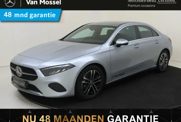 A180 Star Edition Luxury Line - Achteruitrijcamera - Stoelverwarming - Carplay - Thermotronic