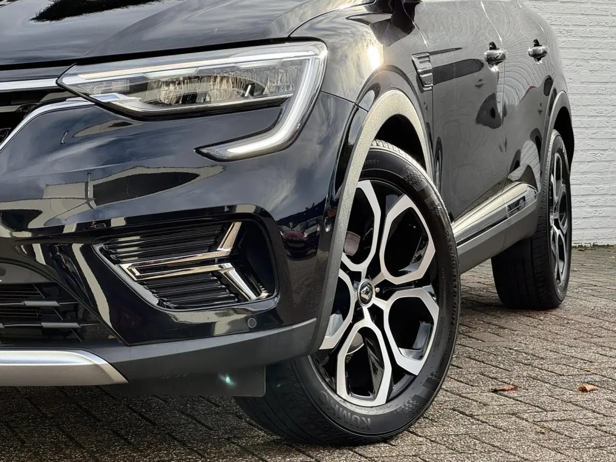1.3 TCe 140 Adaptive cruise Climate control Keyless LED Navigatie Apple/Android Achteruitrijcamera Dodehoekdetectie