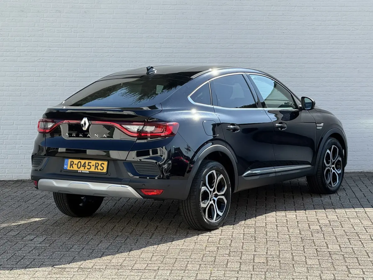 1.3 TCe 140 Adaptive cruise Climate control Keyless LED Navigatie Apple/Android Achteruitrijcamera Dodehoekdetectie