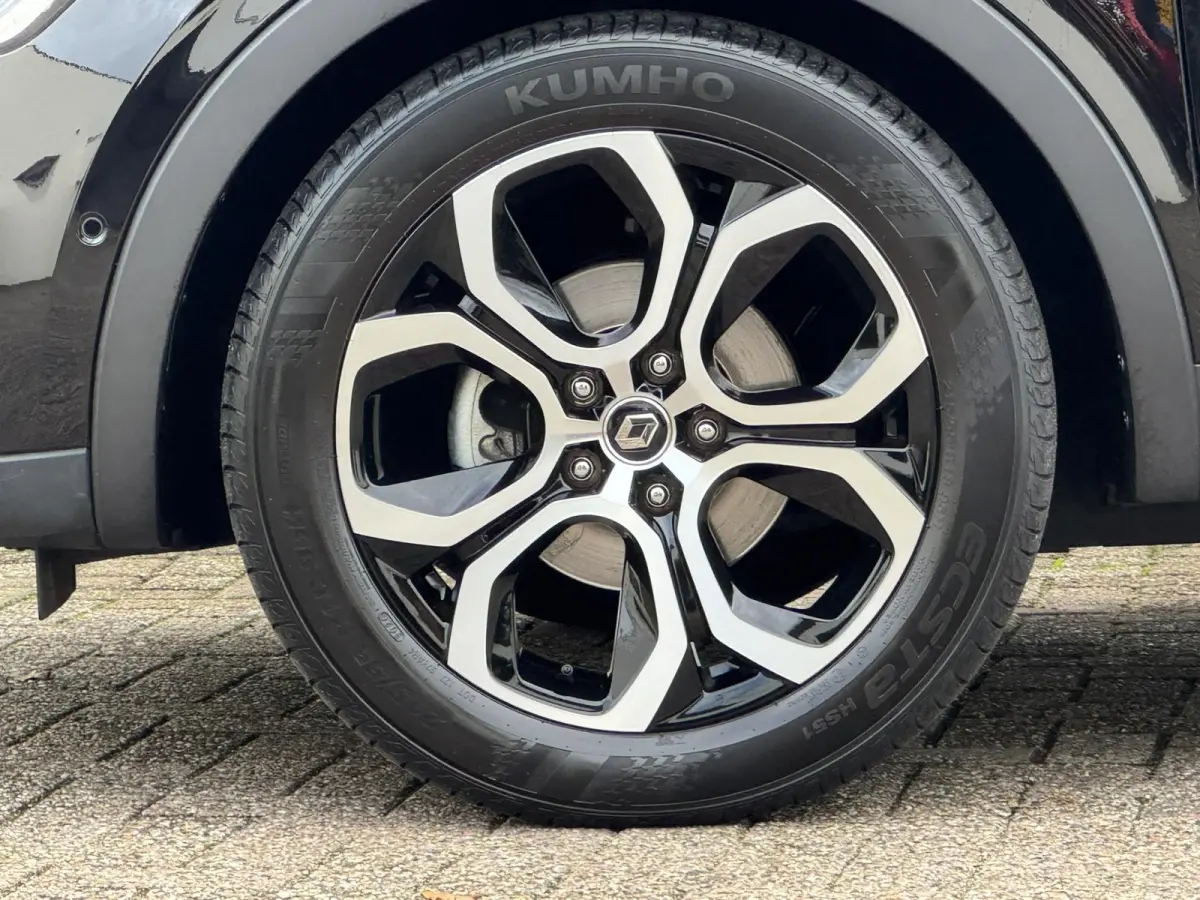 1.3 TCe 140 Adaptive cruise Climate control Keyless LED Navigatie Apple/Android Achteruitrijcamera Dodehoekdetectie
