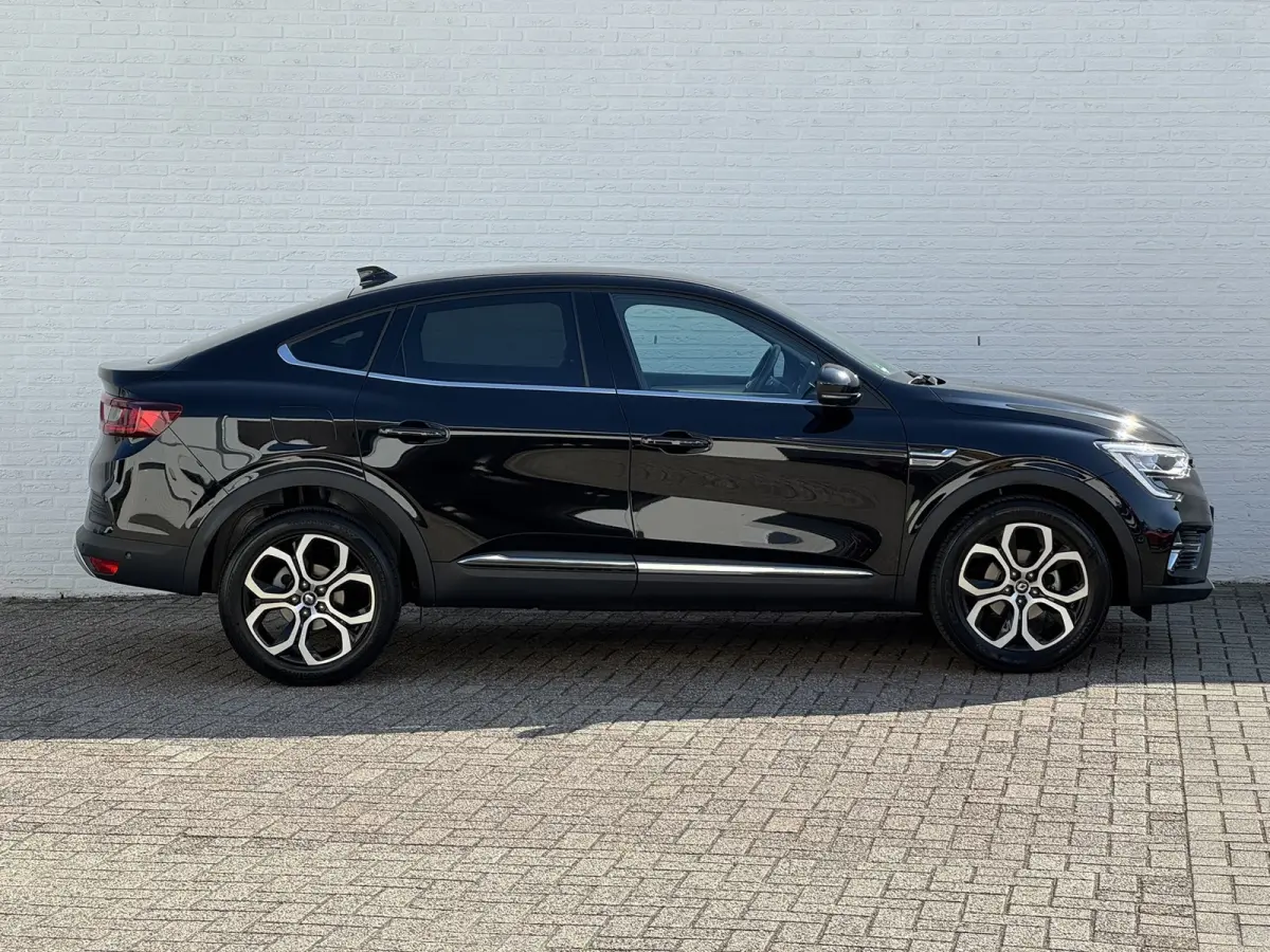 1.3 TCe 140 Adaptive cruise Climate control Keyless LED Navigatie Apple/Android Achteruitrijcamera Dodehoekdetectie