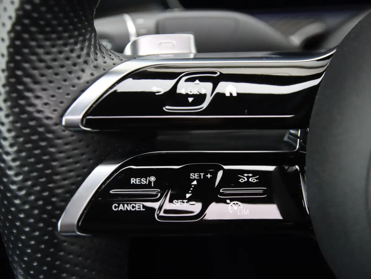 450 4MATIC AMG Line | Carbon interieur