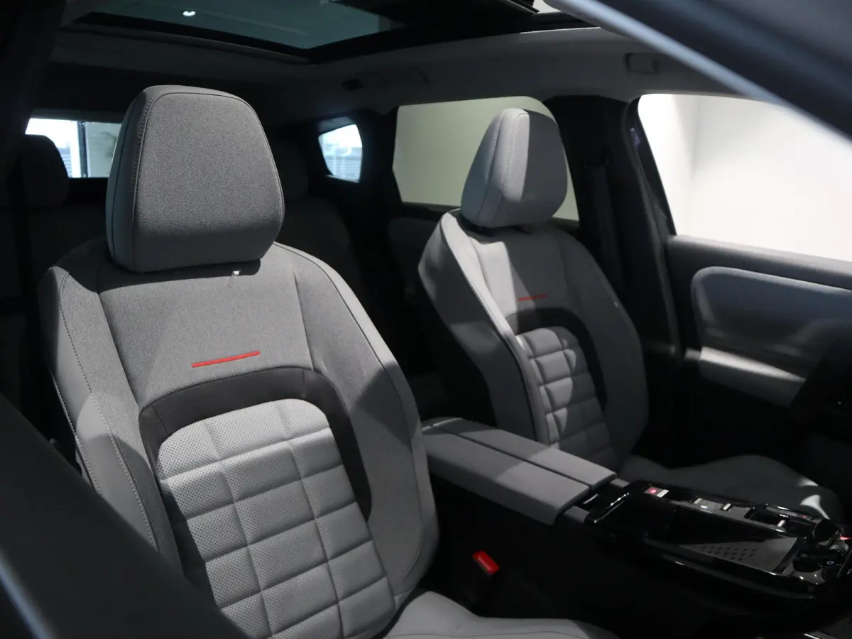 Hybrid 145 Max - FULL OPTIONS! - KOM NU PROEFRIJDEN IN HOORN EN MAAK EEN AFSPRAAK!