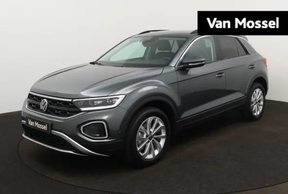 1.0 TSI Oranje Edition 116 PK | Navigatie | Apple Carplay | Dodehoek sensoren | Android Auto | Climate control | Camera | Keyless access | Adaptieve cruise control | 17" Lichtmetalen velgen 
