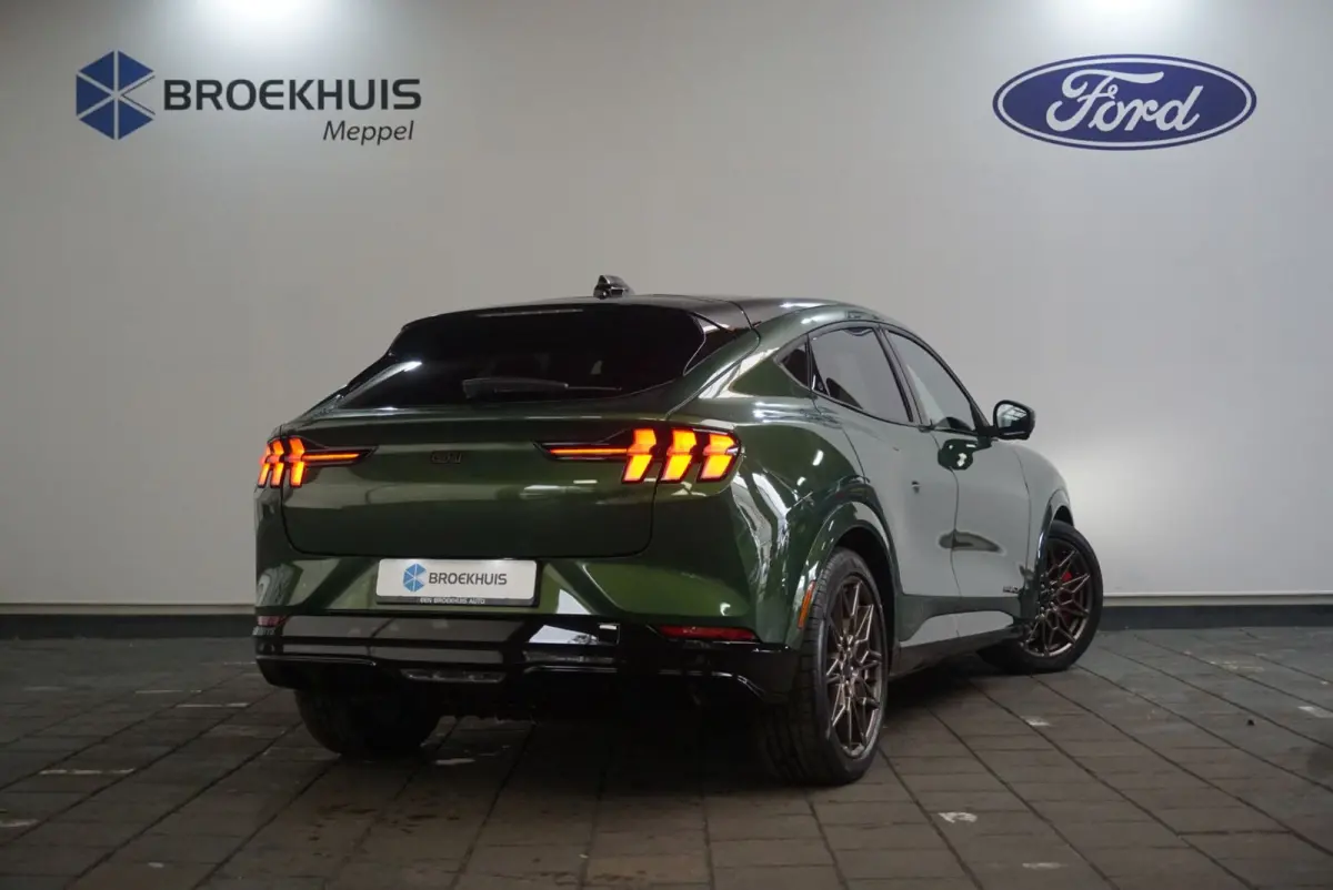 GT Extended AWD 98 kWh | Warmtepomp | Bronze Pack | Panoramadak | B&O premium audio | Uniek exemplaar  | Achterspoiler | Achteruitrijcamera | Afwijkende dakkleur