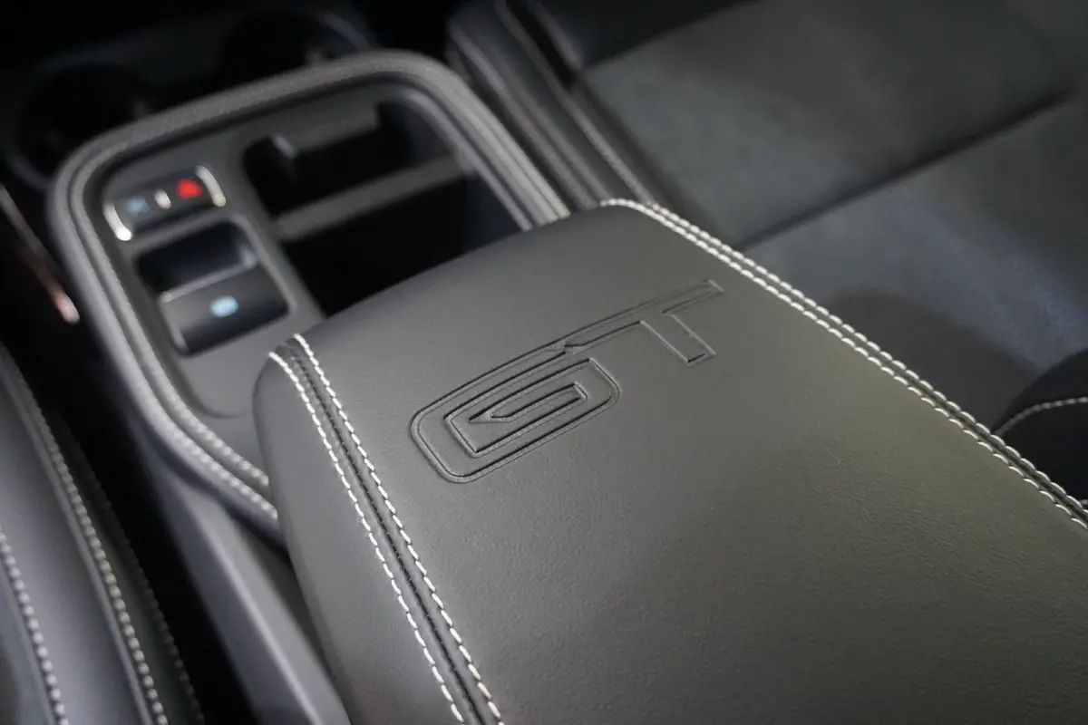 GT Extended AWD 98 kWh | Warmtepomp | Bronze Pack | Panoramadak | B&O premium audio | Uniek exemplaar  | Achterspoiler | Achteruitrijcamera | Afwijkende dakkleur