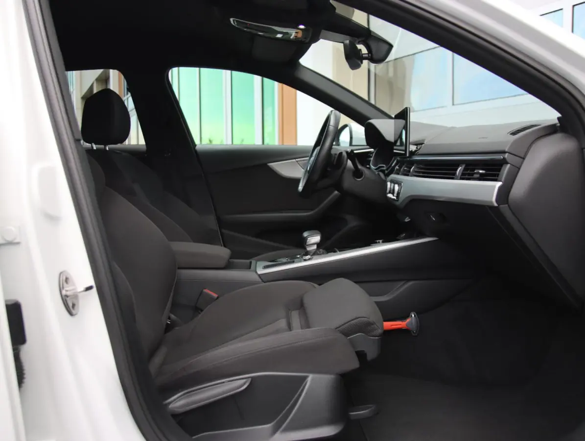 35 TFSI S edition | Zwart Optiek | 20inch velgen