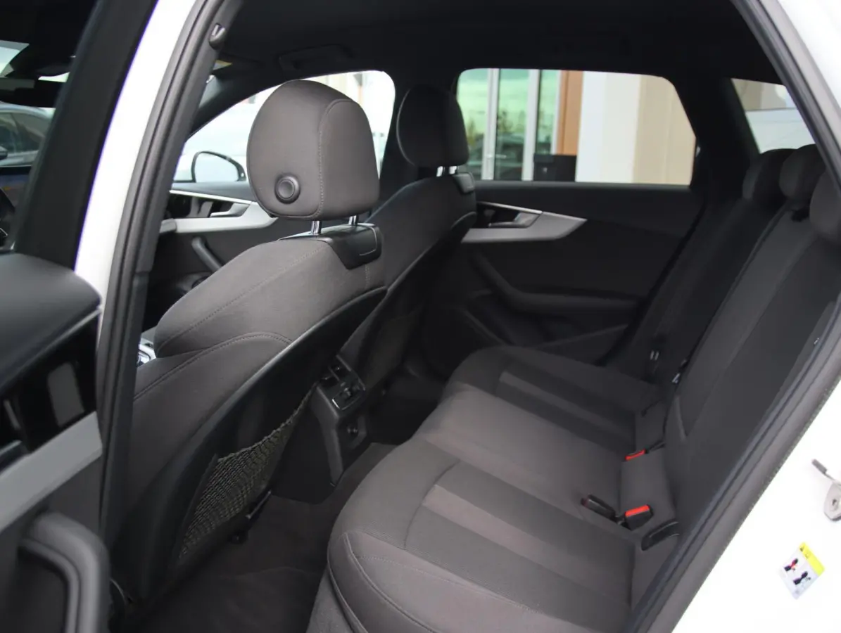 35 TFSI S edition | Zwart Optiek | 20inch velgen