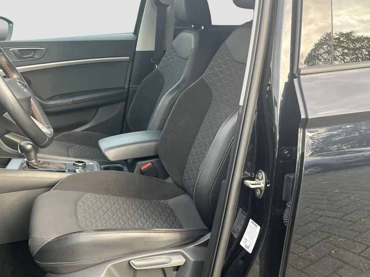 1.5 TSi DSG FR Business Intense | NAV. | CAMERA | STOEL-STUURVERW. |