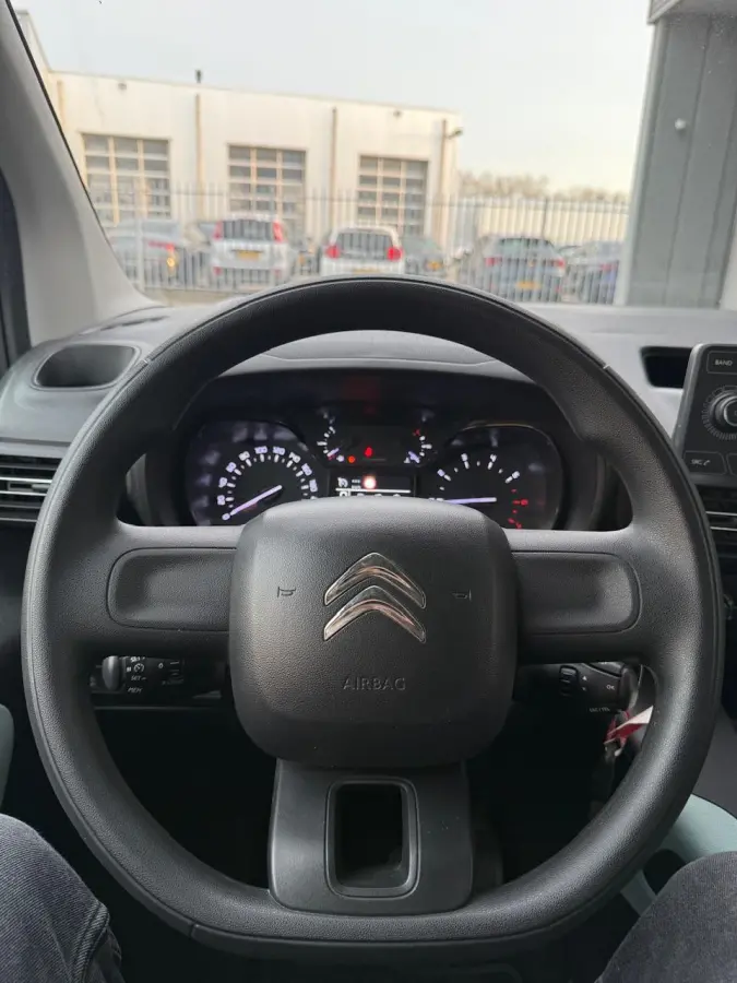 1.2 Benzine | Trekhaak | Bluetooth | 5 zit