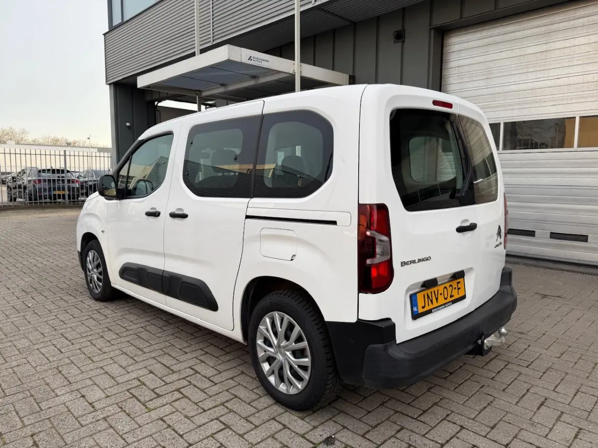 1.2 Benzine | Trekhaak | Bluetooth | 5 zit