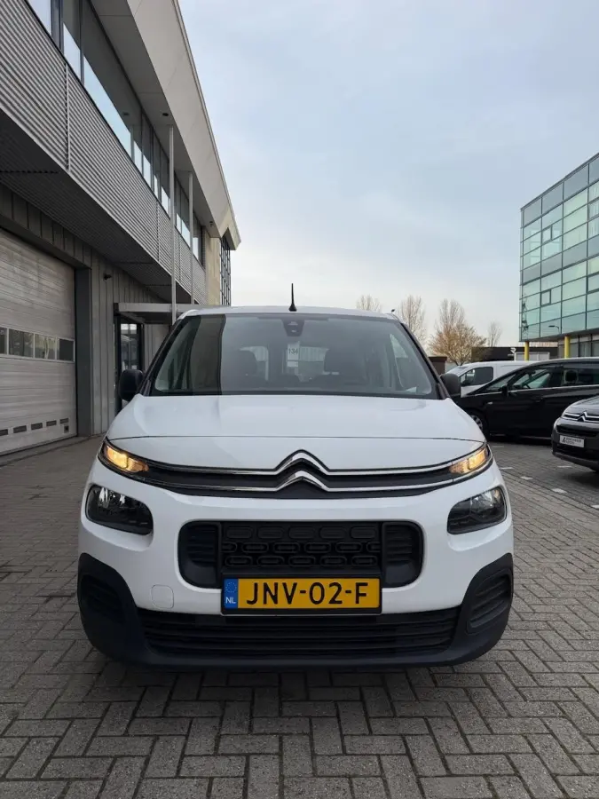 1.2 Benzine | Trekhaak | Bluetooth | 5 zit