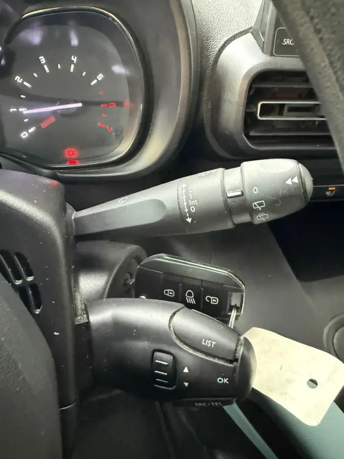 1.2 Benzine | Trekhaak | Bluetooth | 5 zit
