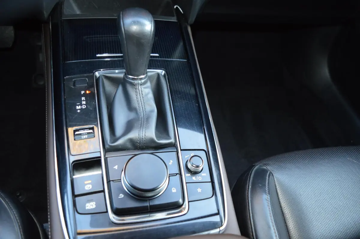 2.0 e-SkyActiv M Hybrid Bose|Camera|Leder|Head!