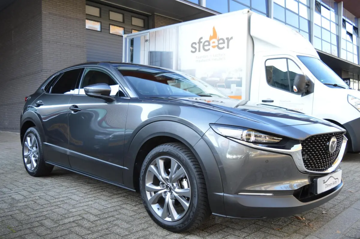 2.0 e-SkyActiv M Hybrid Bose|Camera|Leder|Head!