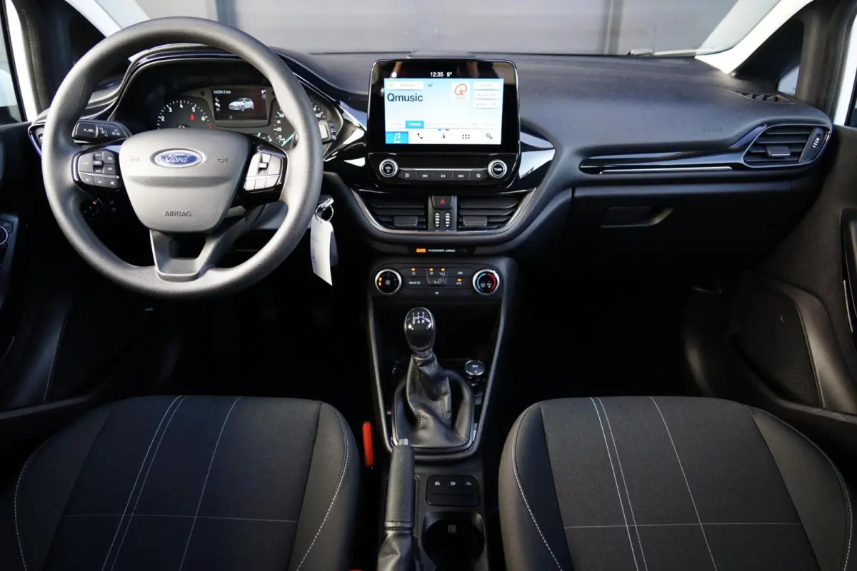 1.1 Trend, NL, CarPlay, cruise, DAB, PDC, navi